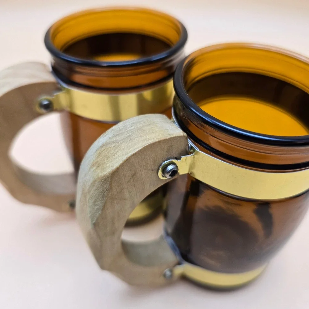 Vintage Amber Glass Beer Stein Salt and Pepper Shakers Wood Handle Gold Trim Set